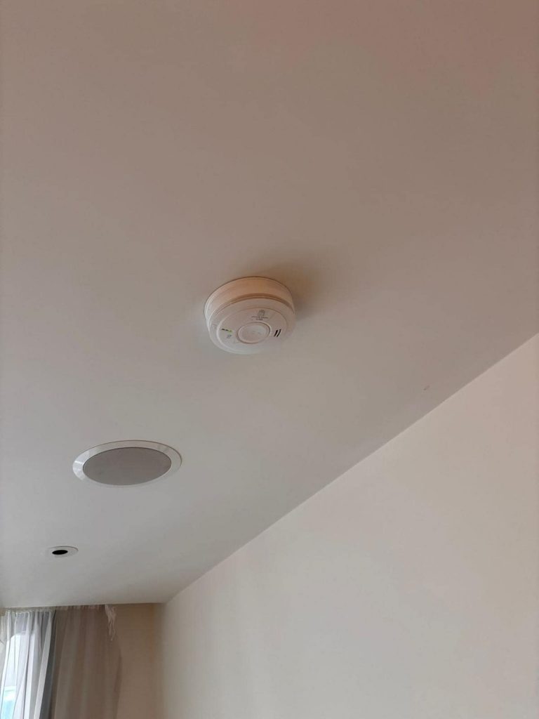 Smoke alarm fitted in Chelsea residential property